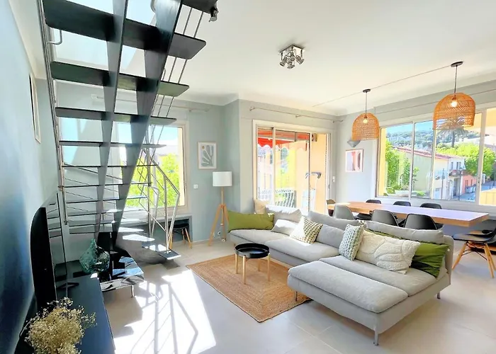 Le Bellavista アパート カシ